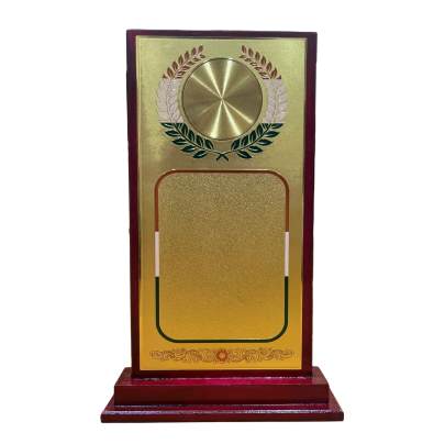 Trophy Tiranga Flower